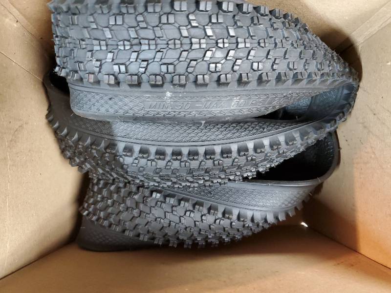 lot 14578 image: Bicycle Tire 26x1.95