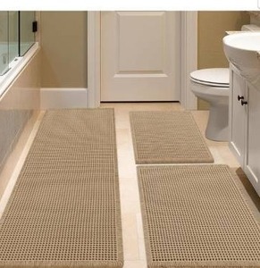 lot 15360 image: Natural Woven Cotton Bath Mats 3 Set - Retail $45