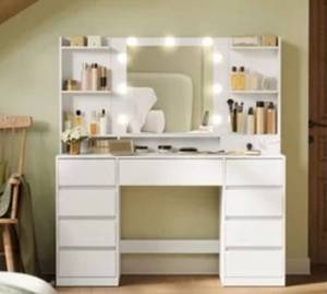 lot 4839 image: Modern Makeup DeskVanity with Mirror