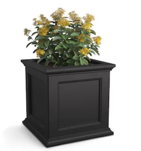 lot 15416 image: Mayne Square 20-in W x 20-in L Black Plastic Outdoor Self Watering Planter - Retail $170