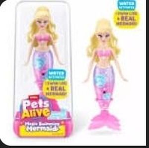 lot 16846 image: Pets Alive - Magic Swimming Mermaid toy