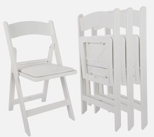 lot 6270 image: Mainstays White Resin Folding Chairs with Padded Seat, Lightweight Foldable - Retail $100
