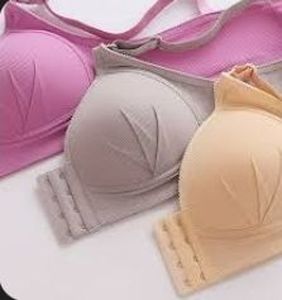 lot 16856 image: Womans Bra set of 3 different colors