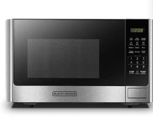 lot 6459 image: BlackDecker 0.9 cu. ft. in Stainless Steel 900 Watt Countertop Microwave Oven with Turntable Push-Button Door, Safety Lock - Retail $103