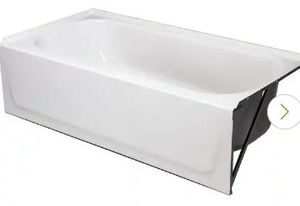 lot 16915 image: Aloha 60 in. x 30 in. Alcove Soaking Bathtub with Right Drain in White - Retail $219
