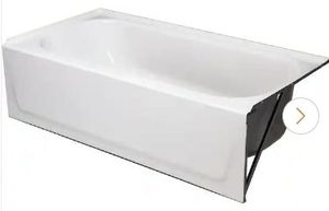 lot 16920 image: Aloha 60 in. x 30 in. Alcove Soaking Bathtub with Right Drain in White - Retail $219
