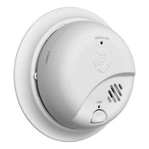 lot 15740 image: First Alert 1046856 10 Year Battery Ionization Smoke Alarm
