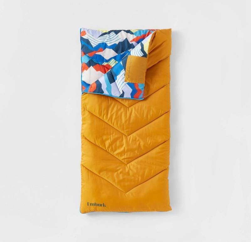 lot 4569 image: Kids Sleeping Bag 50 Degree -Embark (Strap is Broken)