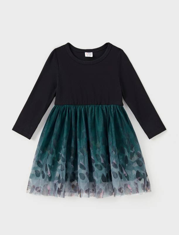 lot 9597 image: Green Dress for Babies 9-12 Months