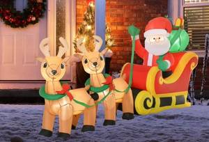 lot 13220 image: HomCom Santa Claus on Sleigh Yard Inflatable, with LED Lights 3.7