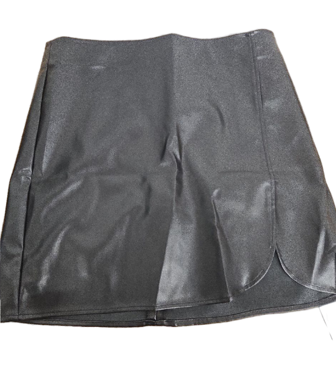 lot 7250 image: Black Faux Leather Mini Skirt Size Medium