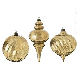 lot 15056 image: Gold Mercury-Style Christmas Ornaments Set of 3