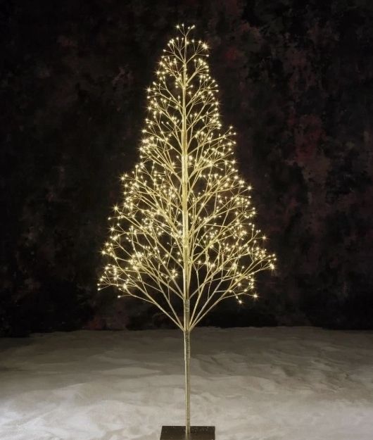 lot 6090 image: 5 Gold Twinkle Starburst Christmas Tree LED 650 Lights Pre-Lit  - Retail $90