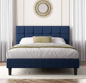 Zinus Lottie Tufted Upholstered Platform Bed, Navy, King - Retail: $297