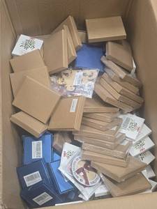 lot 7422 image: BIG BUNDLE- Mixed Lot of Holiday Gift Christmas Ornaments