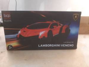 lot 15108 image: BCP Lamborghini Veneno 124 Scale RC Car