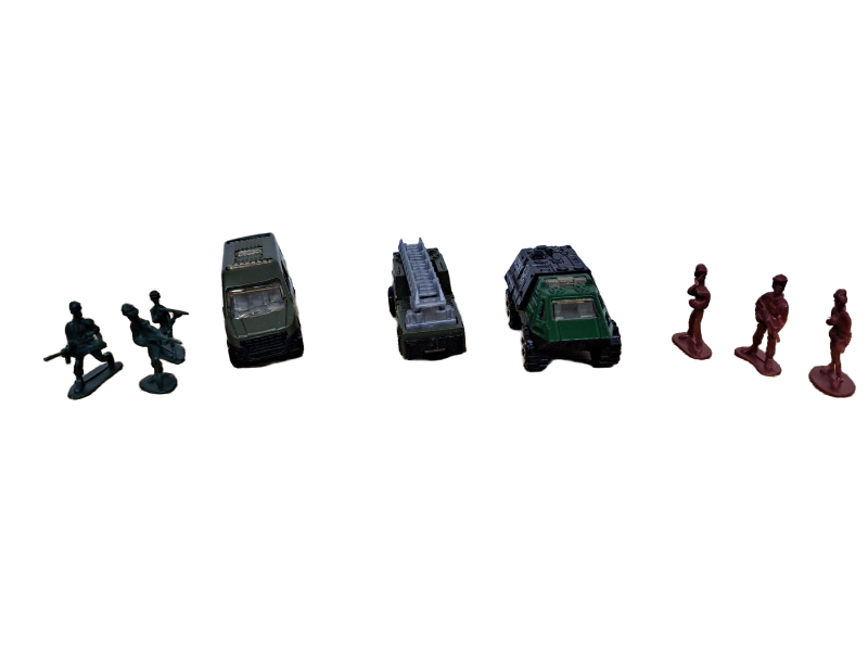 lot 13073 image: Shindel Army Action Figure Toy Set