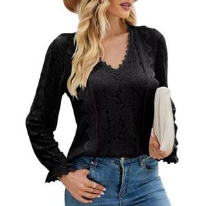 lot 32312 image: Womens V-Neck Blouse Floral -Black Size Large