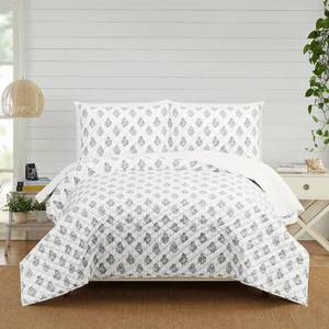 lot 13832 image: Modern Heirloom 3pc FullQueen Block Print Quilt Set Blue