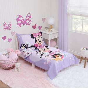lot 15233 image: Minnie Mouse Reversible 4-Piece Toddler Bed Set