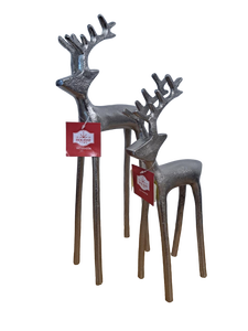 lot 13867 image: Decorative Metal Reindeer Decor Set of 2