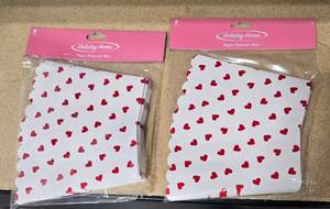 lot 121 image: Holiday Home Valentines Day Paper Popcorn Box White Red Hearts 8 Count