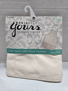 lot 230 image: Basically Yours Child Apron with Front Pockets