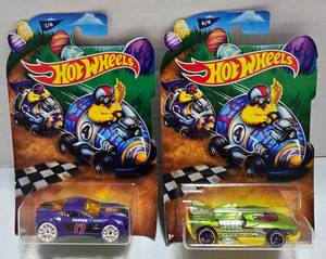 lot 307 image: (2) Collectable Hot Wheels 164 Scale Die-Cast Vehicles