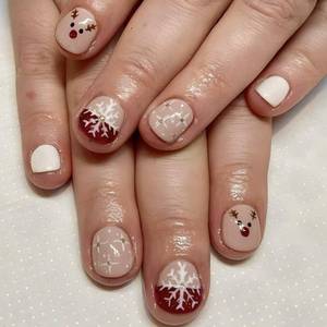 lot 5416 image: 24PCS Christmas Press on Nails Short Square Fake Nails Simple Versatile Deer Art Designs Gloss False Full Cover Stick on Acrylic Winter Artificial Nails for Women Glue on