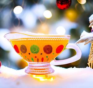 lot 5472 image: 10 oz Vintage Gravy Boat - Elegant and Practical - Glass Cream Pitcher for Saucer, Dressing Creamer  Milk