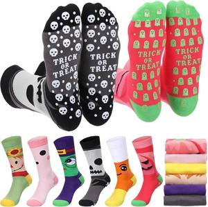 lot 5883 image: 6 Pair Christmas Pilates Socks Novelty Socks Non-Slip Grippy Yoga Supplies for Merry Christmas Dance Workout