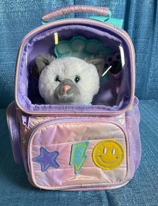 lot 3023 image: Cat Plush in Pink Metallic Backpack