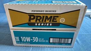 lot 8022 image: Prime Series 10W-30 Motor Oil Box