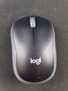 lot 3214 image: Logitech M185 Wireless Mouse