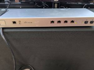 lot 3339 image: Ubiquiti UniFi Security Gateway Pro USG-PRO-4- need power cord