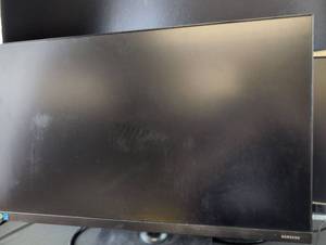 lot 3347 image: Samsung F24T454 24-inch LCD Monitor- needs power cord