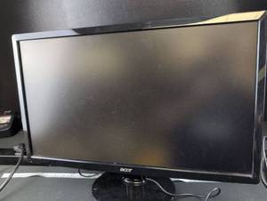 lot 3348 image: Acer S231HL LCD Monitor- needs power cord