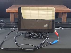lot 3357 image: Mimo Vue HD HDMI Capture Display Monitor