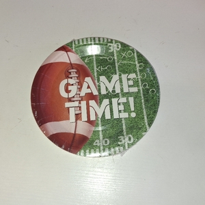 lot 5687 image: GAME TIME PLATES