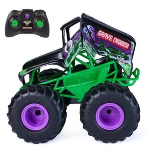 lot 5520 image: Monster Jam Smash and Bash Grave Digger Remote Control Vehicle 115 Scale