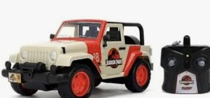 lot 6126 image: Jada Jurassic World Jeep Wrangler 116 Scale Remote Control Car