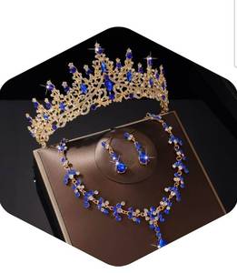 lot 15612 image: Kamirola Tiaras and Crowns for Women,Tiaras Earrings Necklace, Crystal Bridal Jewelry Set, Costume Party Halloween Prom Pageant Jewelry for Women��TR88�� - Retail $0