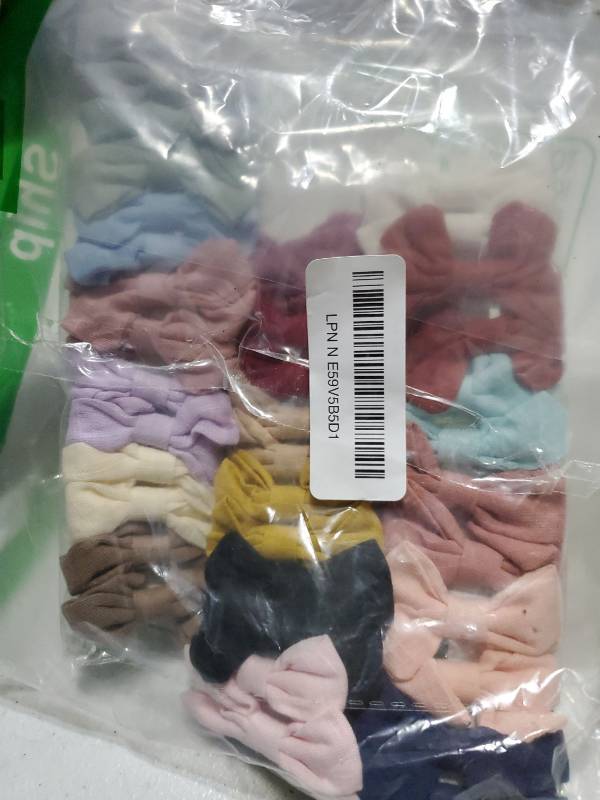 lot 55058 image: 40pcs 2 Hair Clips for Girls - Mini Fully Lined Bows, Tiny Barrettes for Infants, Toddlers, Kids, Teens - Retail $15