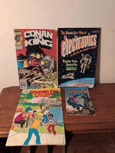 lot 145 image: 1980s Comic Book Collection - 4 Issues