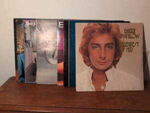lot 244 image: 1970s-80s PopRock Vinyl Record Collection. Elton John, Stevie Wonder, Barry Manilow and more