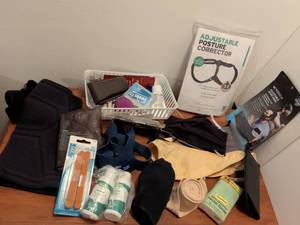 lot 187 image: Adjustable Posture Corrector with Health Accessories Bundle