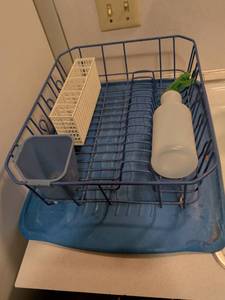 lot 272 image: Blue Dish Drying Rack with Utensil Holder