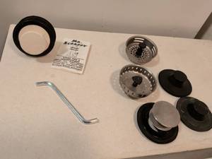 lot 276 image: Mr. Scrappy Garbage Disposal Tool Set