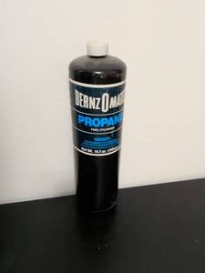 lot 310 image: Bernz-O-Matic Propane Fuel Cylinder 14.1 oz