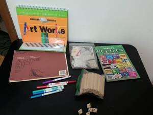 lot 314 image: Art Supply and Puzzle Bundle